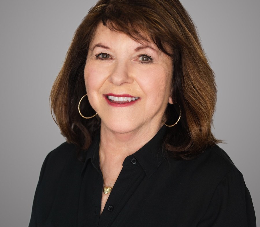 Janet Holt Image